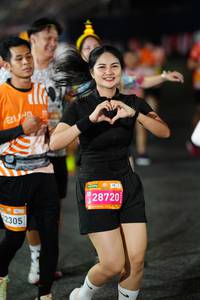 BIB: 2040, 22305, 28720
                            <button type="button" onclick="openModal(23125620)" class="btn btn-primary btn-sm float-right btn-popup" data-toggle="modal" data-target=".modal-high-quality">
                        <i class="fas fa-shopping-cart"></i> Add to Cart
                    </button>
                                            <button type="button" onclick="isThisMe(23125620, true)" class="btn btn-success btn-sm float-right btn-popup btn-isme hidden" data-toggle="tooltip" data-placement="bottom" title="นี่คือรูปของคุณใช่ไหม คลิกที่นี่เพื่อเอาเข้าอัลบั้ม">
                        <i class="fas fa-plus"></i> Add to album
                    </button>
                    <button type="button" onclick="isThisMe(23125620, false)" class="btn btn-warning btn-sm float-right btn-popup btn-isnotme hidden">
                        <i class="fas fa-ban"></i> Remove from album
                    </button>